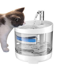 Fuente de agua silenciosa para gatos