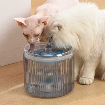Fuente de agua para gatos o perros