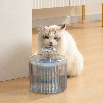 Fuente de agua para gatos o perros